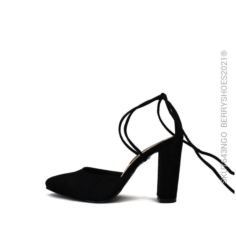 Zapatilla tira atada